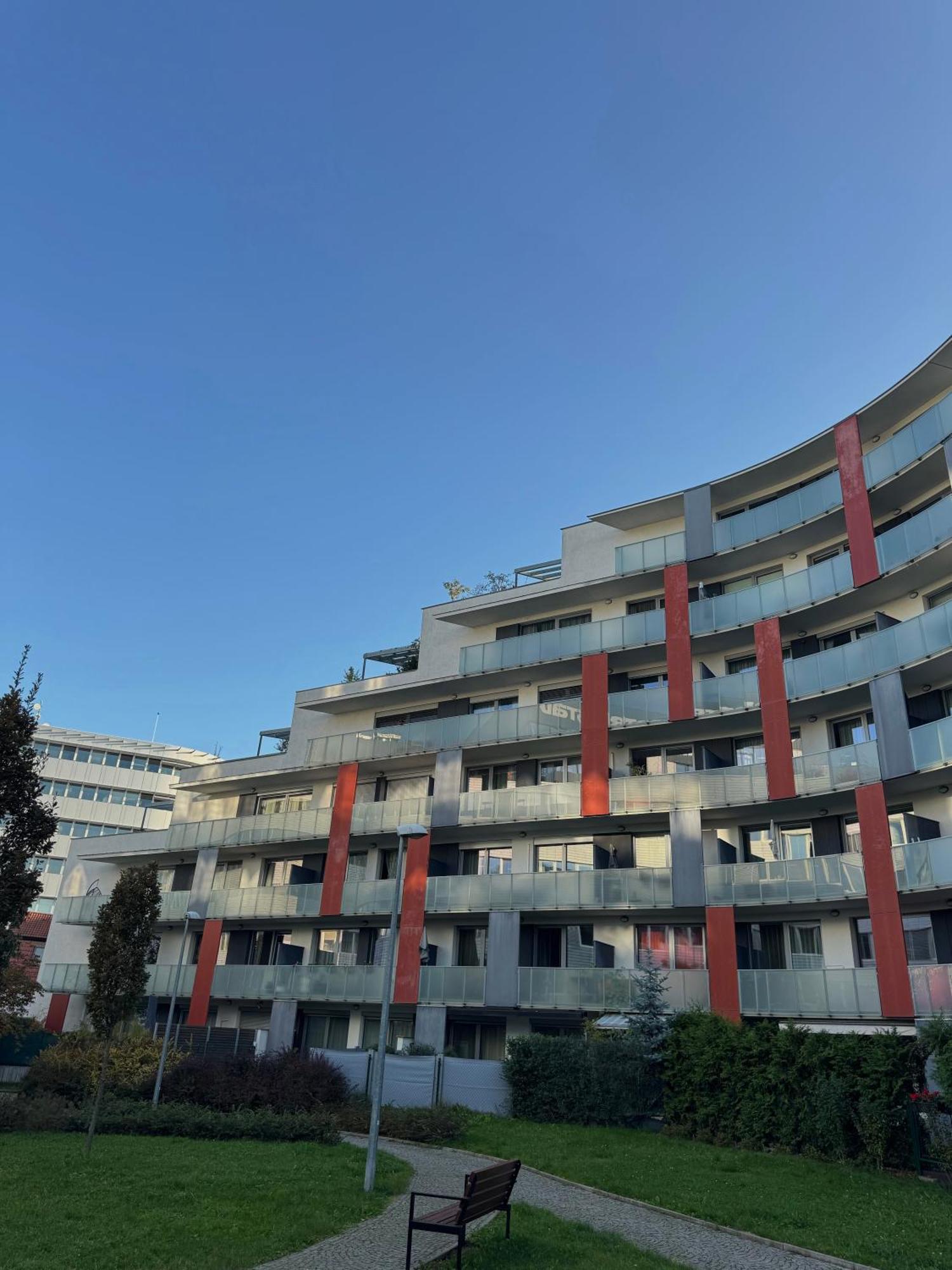 Apartman Palma - 15 Min Od Centra Prahy Prag Exterior foto
